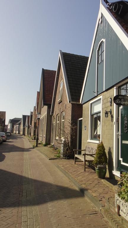 Bed En Breakfast Kamers En Meer Het Spookhuis Den Hoorn  Exterior photo