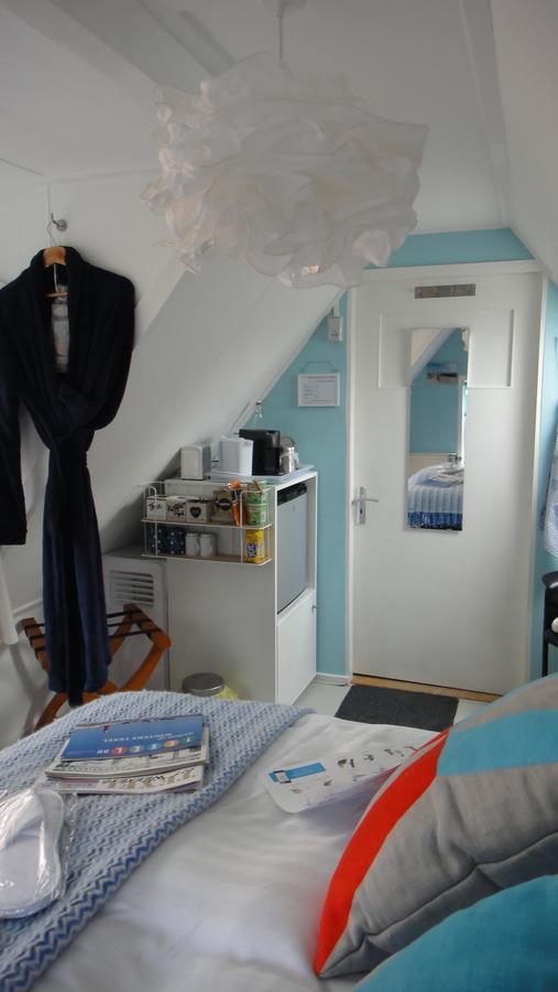Bed En Breakfast Kamers En Meer Het Spookhuis Den Hoorn  Exterior photo