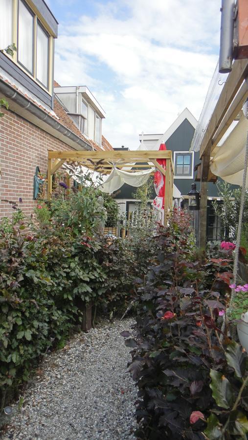 Bed En Breakfast Kamers En Meer Het Spookhuis Den Hoorn  Exterior photo